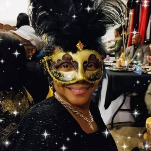 Meet your Posher, Annette